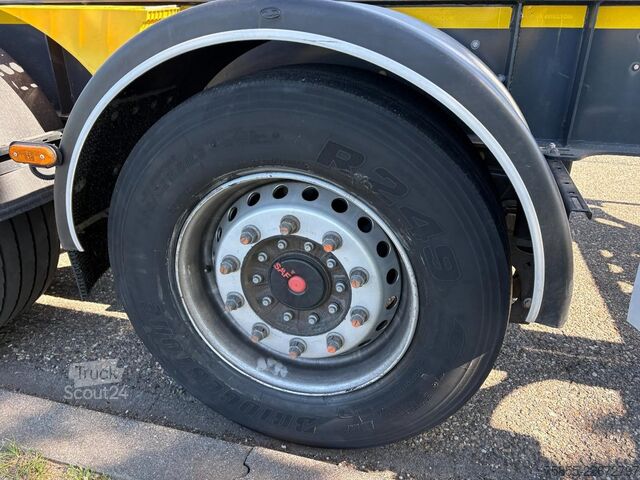 Transport av containrar Wielton NS3P  Multi / Liftaxle / SAF Disc / APK-TÜV 10-26