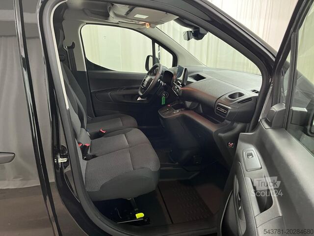 Μίνι λεωφορείο FIAT Doblo L2 Heavy Automatik RüKa CarPlay Allwetter