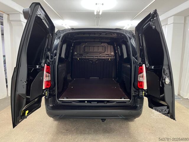 Μίνι λεωφορείο FIAT Doblo L2 Heavy Automatik RüKa CarPlay Allwetter