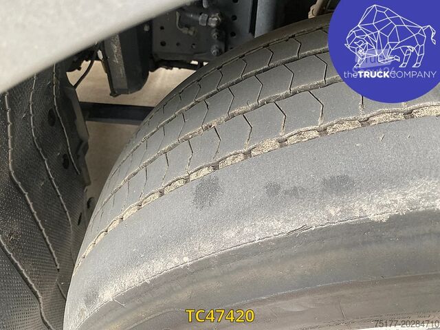 Standaard-SZM Iveco S-Way 480