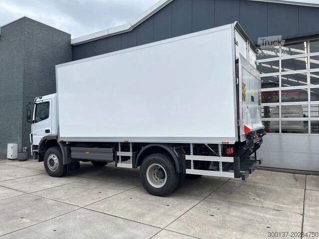 النقل المبرد / المجمد Mercedes-Benz Atego 1725 4x4 Refrigerator Truck
