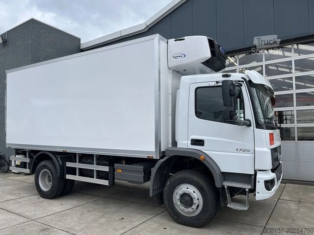 النقل المبرد / المجمد Mercedes-Benz Atego 1725 4x4 Refrigerator Truck