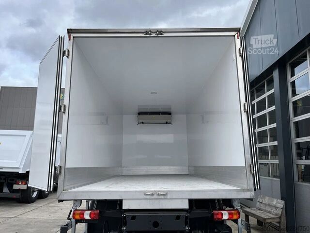 النقل المبرد / المجمد Mercedes-Benz Atego 1725 4x4 Refrigerator Truck