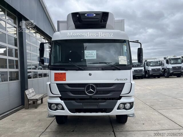 Trasporto refrigerato/congelato Mercedes-Benz Atego 1725 4x4 Refrigerator Truck
