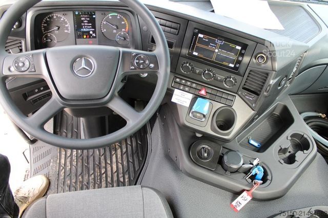 Beton mikser kamyonu MERCEDES-BENZ 3240 8x4 BB - STETTER - Nr.: 151