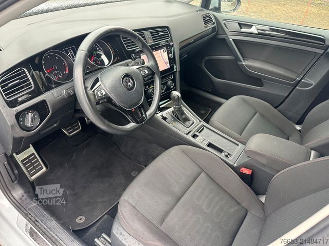 Minibús VOLKSWAGEN Golf Variant 85kw DSG Sound*Klimaaut.*Navi