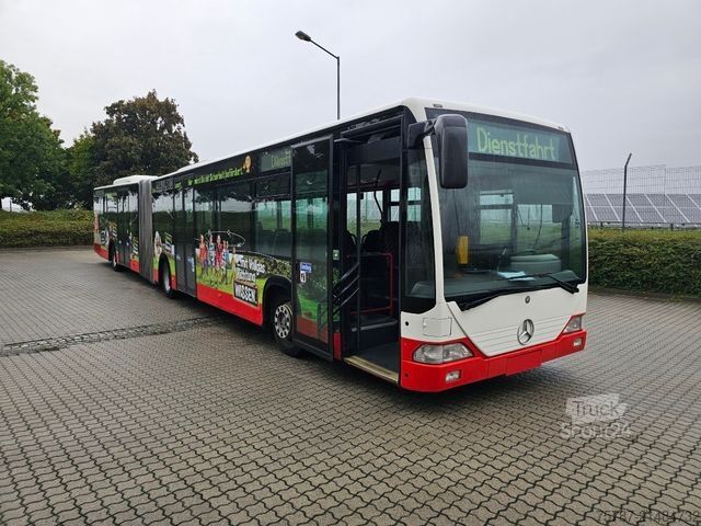 Ledbuss MERCEDES-BENZ O 530 G, Gelenkbus, 3 Achser, Retarder