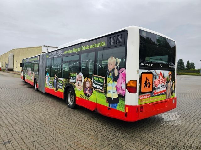 Ledbuss MERCEDES-BENZ O 530 G, Gelenkbus, 3 Achser, Retarder