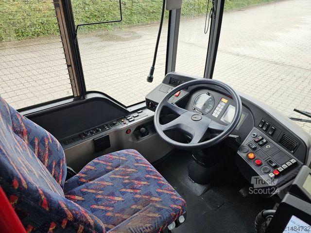 Ledbuss MERCEDES-BENZ O 530 G, Gelenkbus, 3 Achser, Retarder