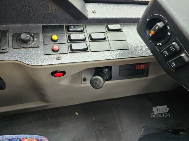 Ledbuss MERCEDES-BENZ O 530 G, Gelenkbus, 3 Achser, Retarder