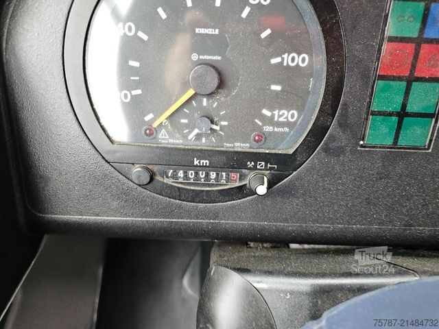 Ledbuss MERCEDES-BENZ O 530 G, Gelenkbus, 3 Achser, Retarder