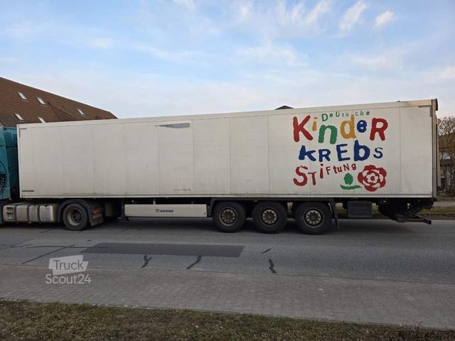 Chladírenský návěs KRONE Tiefkühler, Carrier Vector 1550, 2 x Liftachse