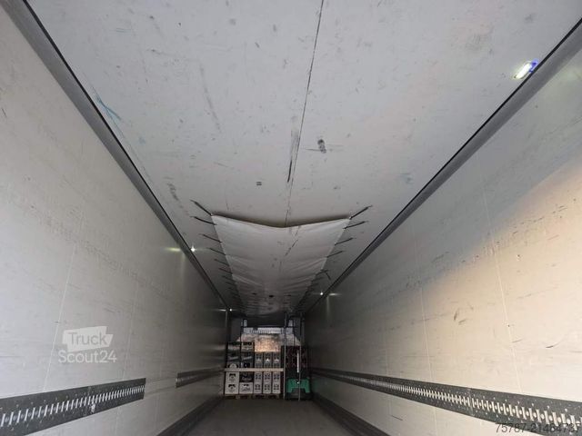 Chladírenský návěs KRONE Tiefkühler, Carrier Vector 1550, 2 x Liftachse