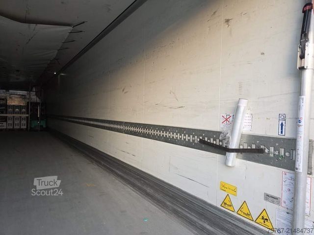 Chladírenský návěs KRONE Tiefkühler, Carrier Vector 1550, 2 x Liftachse