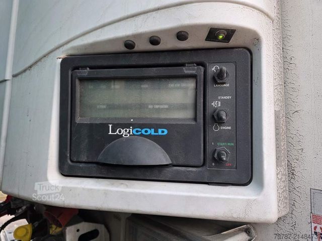 Chladírenský návěs KRONE Tiefkühler, Carrier Vector 1550, 2 x Liftachse