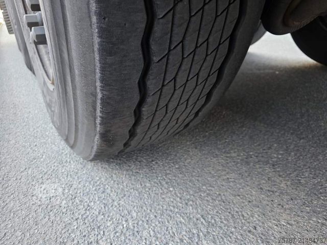 Chladírenský návěs KRONE Tiefkühler, Carrier Vector 1550, 2 x Liftachse