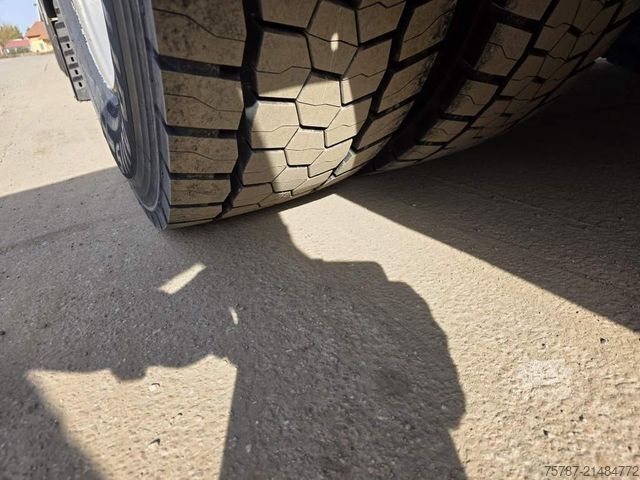 Standartinis vilkikas MAN 18.470 TGX XXL, Kompressor+2 Kreishydraulik,Reta