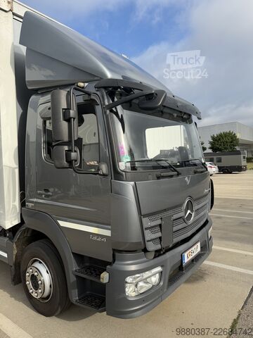  Mercedes-Benz Atego 1324