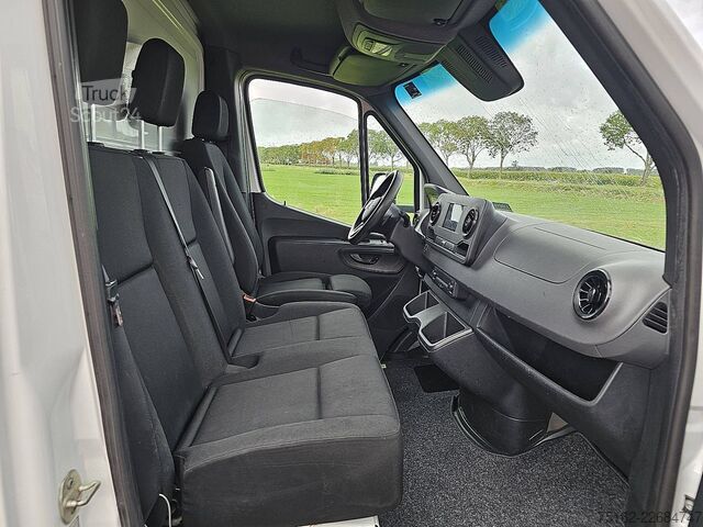 Walizka MERCEDES-BENZ SPRINTER 516 trekhaak 3500kg EUR6