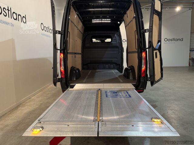 Furgão de caixa Mercedes-Benz Sprinter 315 CDI L2H2 RWD / Bär Laadklep / Airc...