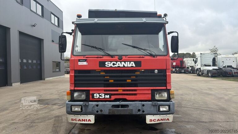 Kipper Scania 93-280 (POMPE MANUELLE / MANUAL PUMP / 6X4 / ST...