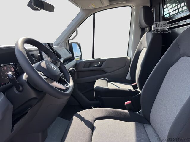 Slēgtais furgons VW Crafter 35 2.0 TDI Hochdach mittlerer Radstand KLIMA AHK PDC