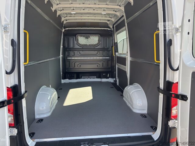 Ploščati dostavnik VW Crafter 35 2.0 TDI Hochdach mittlerer Radstand KLIMA AHK PDC
