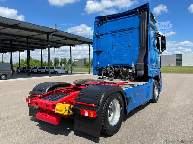 Τυπική μονάδα τράκτορα Mercedes-Benz Actros 1848 LS STH Luft AUT Navi AHK SpurH ACC