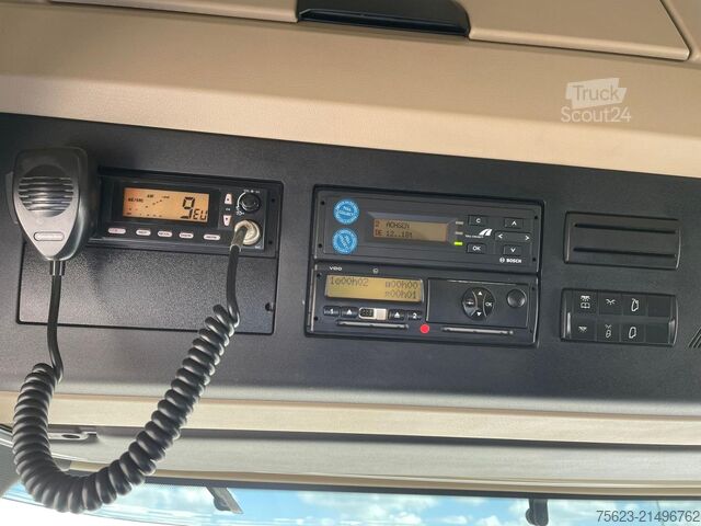 Τυπική μονάδα τράκτορα Mercedes-Benz Actros 1848 LS STH Luft AUT Navi AHK SpurH ACC