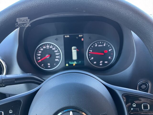 Umpikorja-auto Mercedes-Benz Sprinter 319 CDI Kasten  Klima Standh. LED Schwingsitz