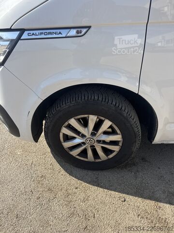 Avtodom Volkswagen California Coast 2022 | Boîte automatique | Toit relevable