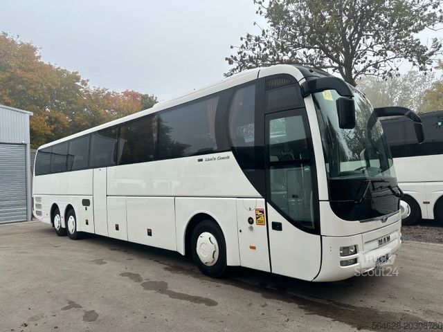 Távolsági autóbusz MAN R08 Lion?s Coach