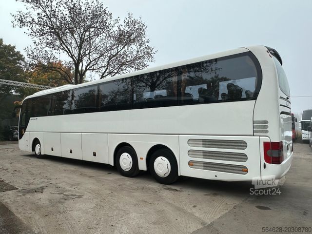 Távolsági autóbusz MAN R08 Lion?s Coach