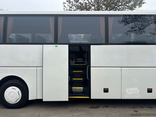 Távolsági autóbusz MAN R08 Lion?s Coach