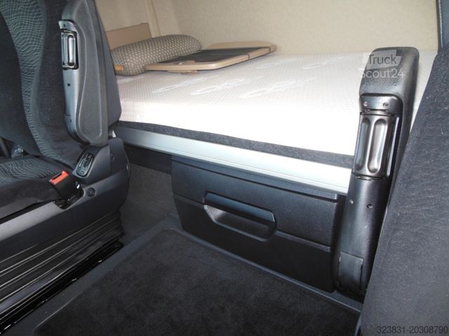Těžkotonážní nákladní vůz MERCEDES-BENZ ACTROS 3353, 6X4, 120.000 KG, TRK, 4 STÜCKS,