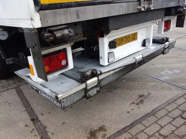 Gekoeld/bevroren transport VEDECAR FRIGO TRAILER 3asser