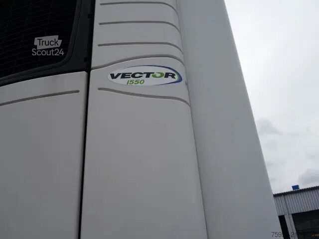 Gekoeld/bevroren transport VEDECAR FRIGO TRAILER 3asser