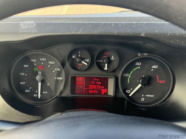Transporter z pudłem LBW Iveco Daily 72c170 Hi-Matic Koffer LBW Luftgef