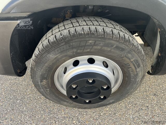 Transporter z pudłem LBW Iveco Daily 72c170 Hi-Matic Koffer LBW Luftgef