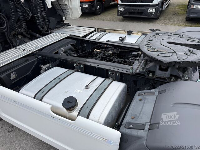 τυπική μονάδα τράκτορα MAN TGX 18.510