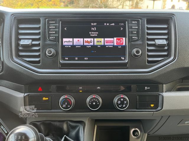 Fourgon tôlé VOLKSWAGEN CRAFTER 2.0TDI XXXL KOFFER RAMPE KAMERA 177 PS