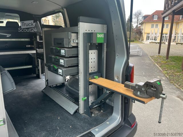 Panel van VOLKSWAGEN T6.1 BOTT REGALS. TEMP. SHZ NAVI KLIMA 1.HAND