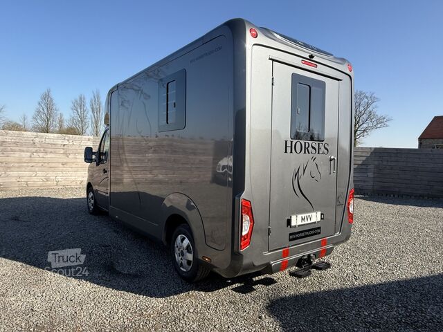 Transport de chevaux Renault Master PAARDENWAGEN | HORSETRUCK | STX | STALLI...