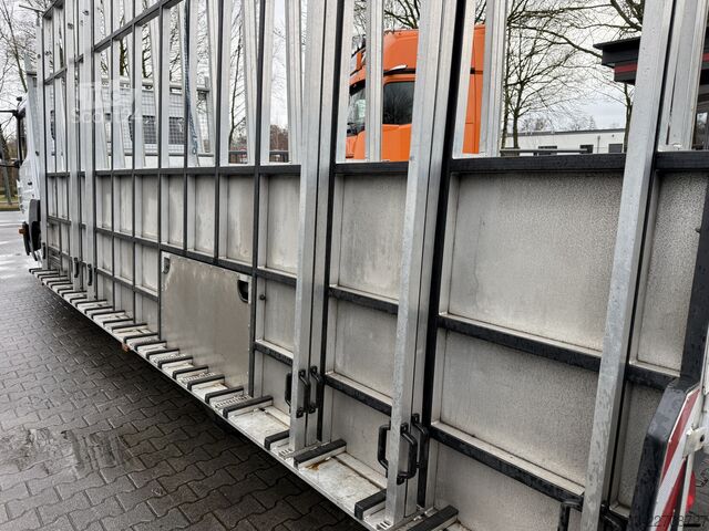 Pick-up van Mercedes-Benz Atego 818 Hegla Glasreff