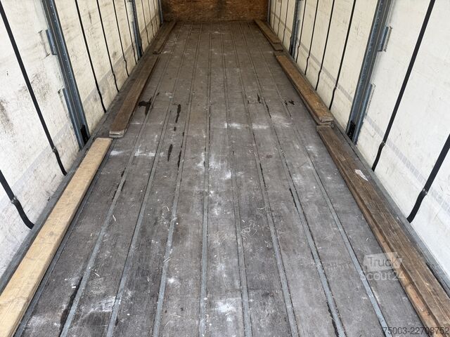 Flatbed truck with tarp Mercedes-Benz Actros/ Antos 1827 L