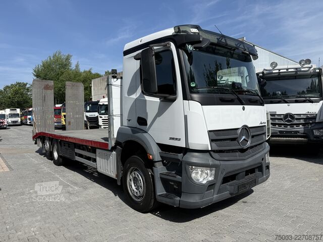 Autonosič Mercedes-Benz Actros MP4 2532 6X2 Maschinentransporter