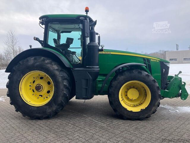 Tractor John Deere 8320 R