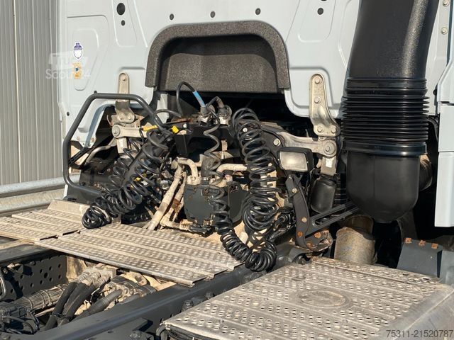 Tracteur routier standard MERCEDES-BENZ Arocs 1845 HAD 4x4 I Blatt/Luft*Klima*Automatik