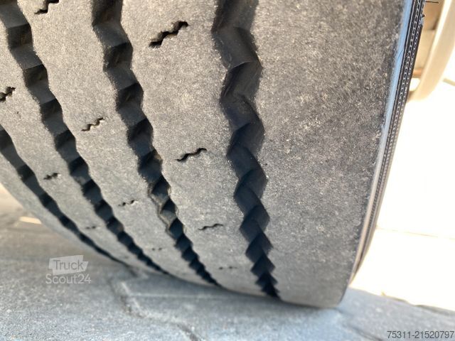 Camion plateau avec bâche MERCEDES-BENZ Atego 1221 | 7,2m Pritsche/Plane*LBW*AHK*Autom.