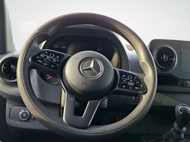 Skåpbil Mercedes-Benz SPRINTER 314 L2H2 AHK 2T KAMERA STANDHZG NAVI